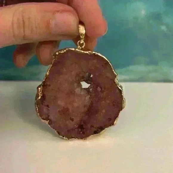 Jewelry - Magenta and Gold Genuine Stone Druzy